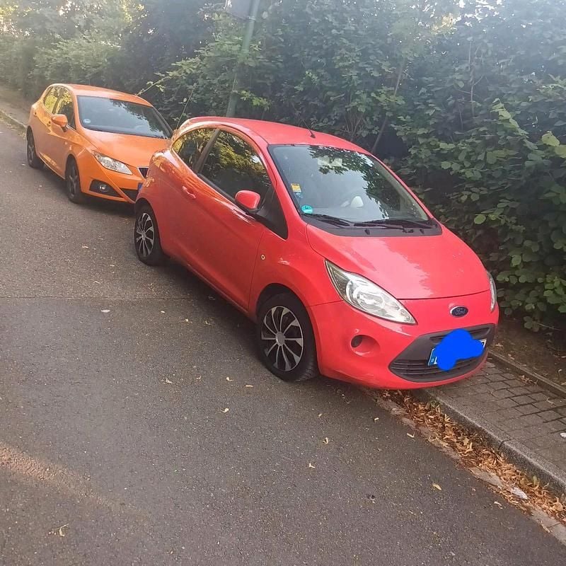Rot Gebraucht 2010 Ford Ka Titanium Kleinwagen | 1.300 € (Guter Preis) - Bild 1/3