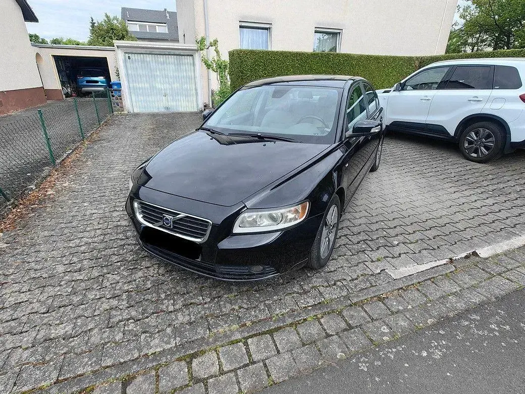 Gebraucht Volvo S40 109 PS (80 kW) 2009 Schwarz Limousine