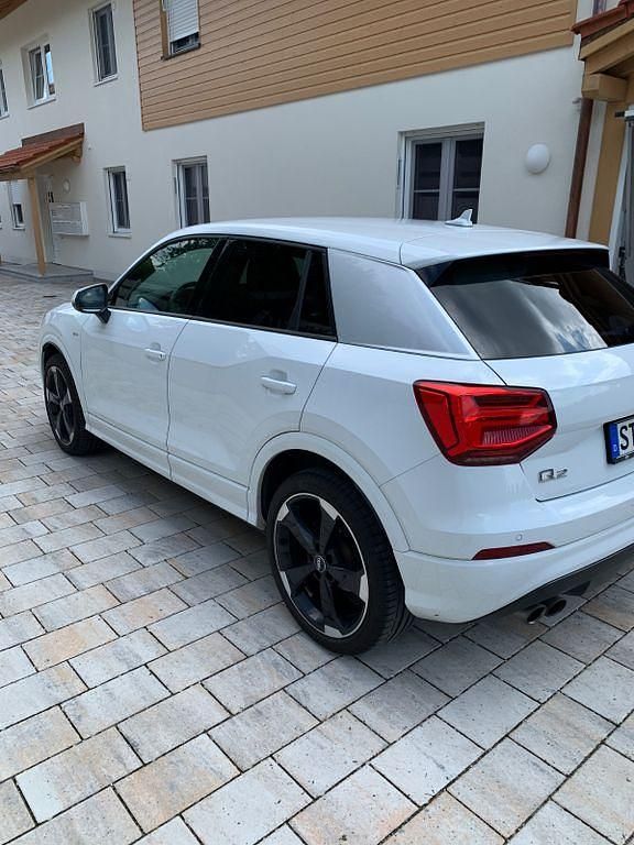 Gebraucht Audi Q2 Sport 150 PS (110 kW) 2018 Weiß SUV
