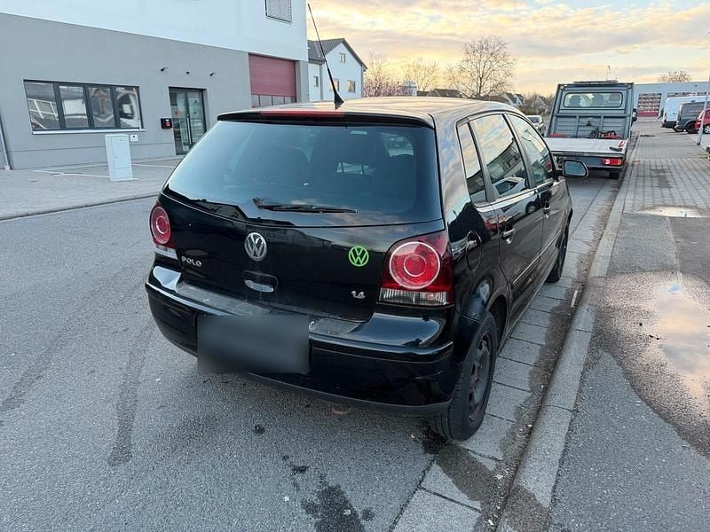 Second-hand VW Polo 80 CP (58 kW) 2008 Negru Hatchback