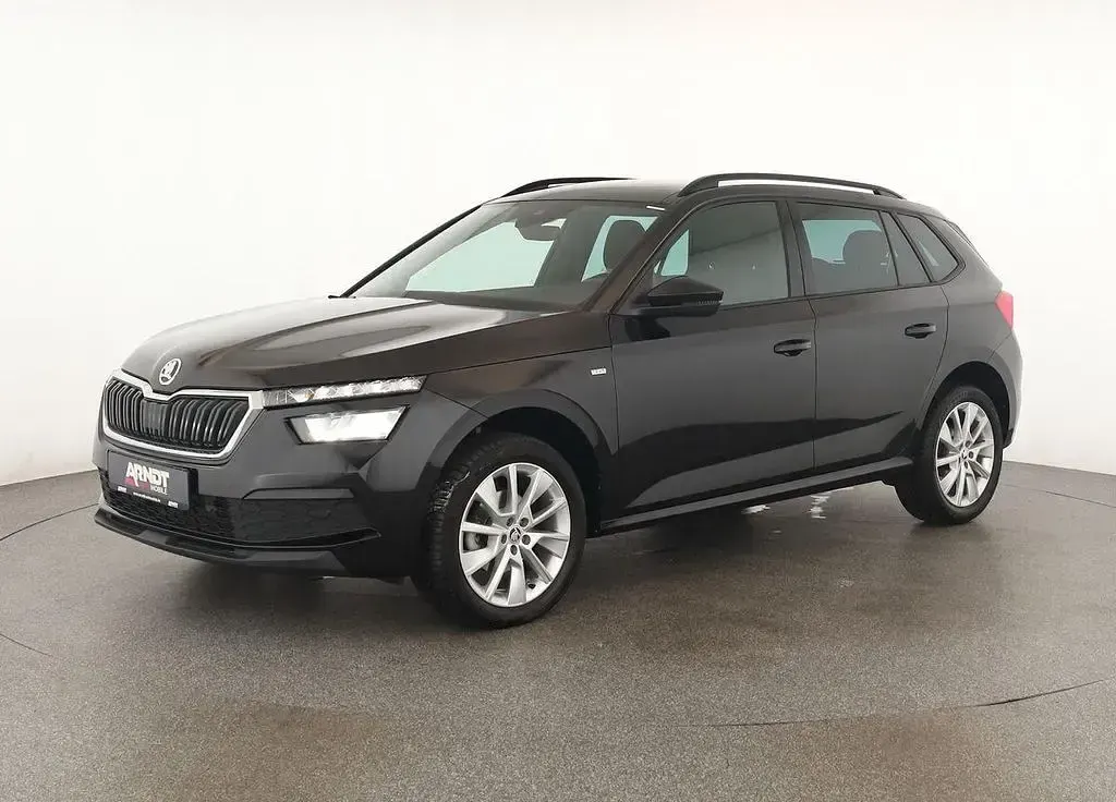 Gebraucht Skoda Kamiq Tour 110 PS (80 kW) 2023 Blackmagic perleffekt SUV