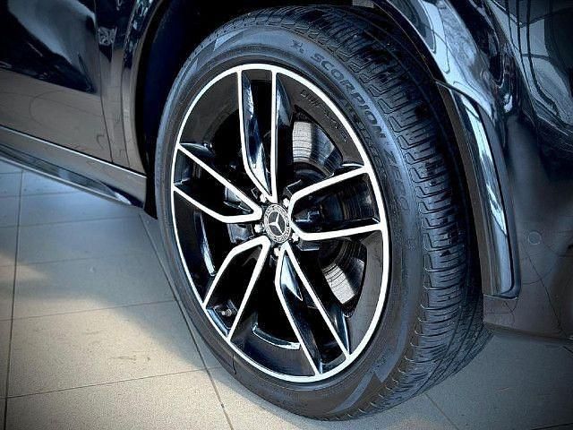 Gebraucht Mercedes GLE580 AMG 489 PS (359 kW) 2022 Schwarz SUV