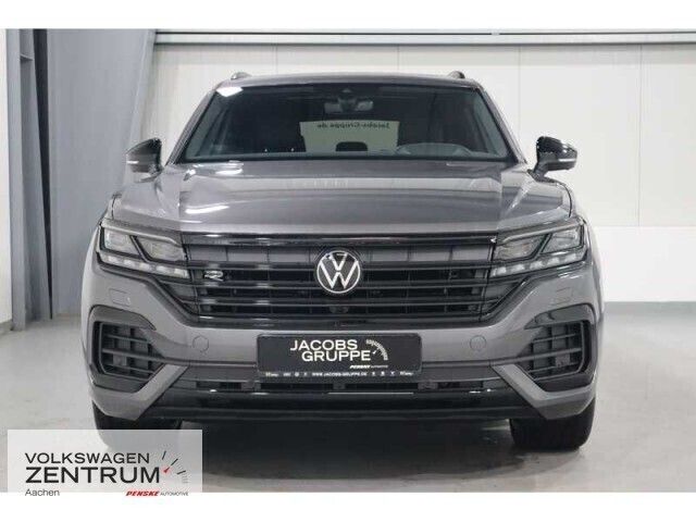 Gebraucht VW Touareg R-line 286 PS (210 kW) 2023 Andere farbe SUV