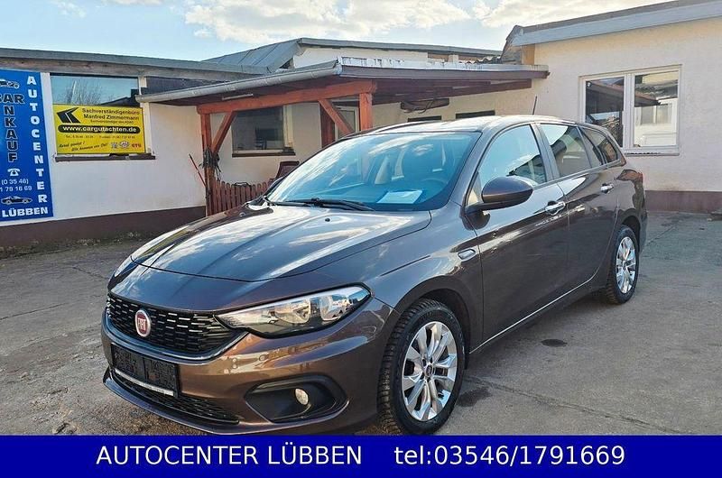Gebraucht Fiat Tipo 95 PS (69 kW) 2020 Braun Kombi
