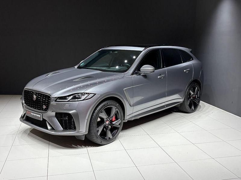 Grau Gebraucht 2021 Jaguar F-Pace SVR SUV | 64.500 € (Teuer) - Bild 1/4