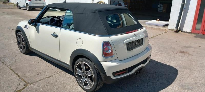 Gebraucht Mini Cooper S Cabriolet 184 PS (135 kW) 2015 Weiß Cabrio