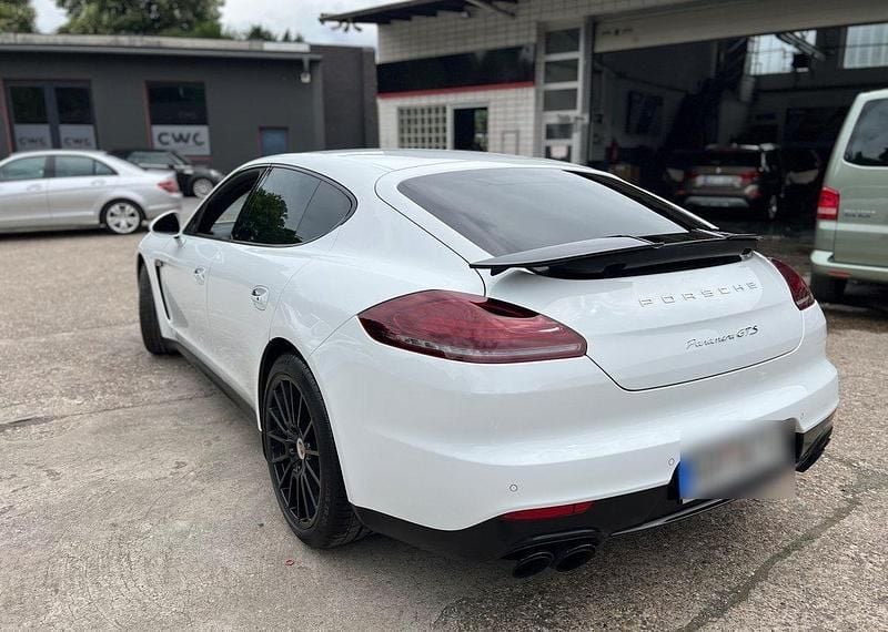 Weiß Gebraucht 2016 Porsche Panamera GTS Limousine | 32.000 € (Superpreis) - Bild 1/4