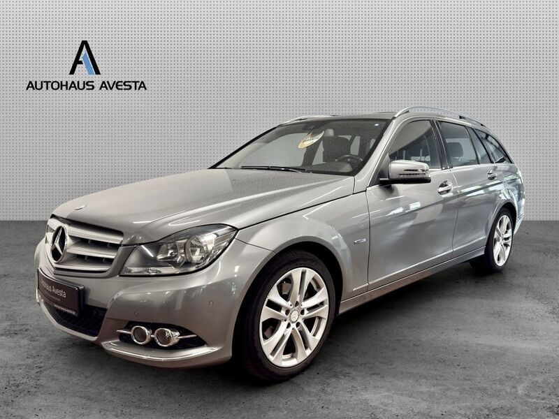 Silber Gebraucht 2011 Mercedes C200 Kombi | 11.990 € (Etwas zu teuer) - Bild 1/3