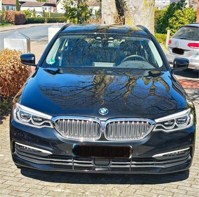 Gebraucht BMW 525 231 PS (169 kW) 2018 Schwarz Kombi