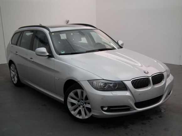Gebraucht BMW 320 Efficient Dynamics 184 PS (135 kW) 2011 Silber metallic Kombi