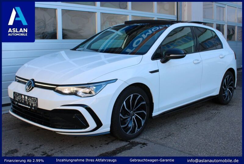 Weiß Gebraucht 2022 VW Golf VIII R-line Limousine | 25.980 € (Etwas zu teuer) - Bild 1/4