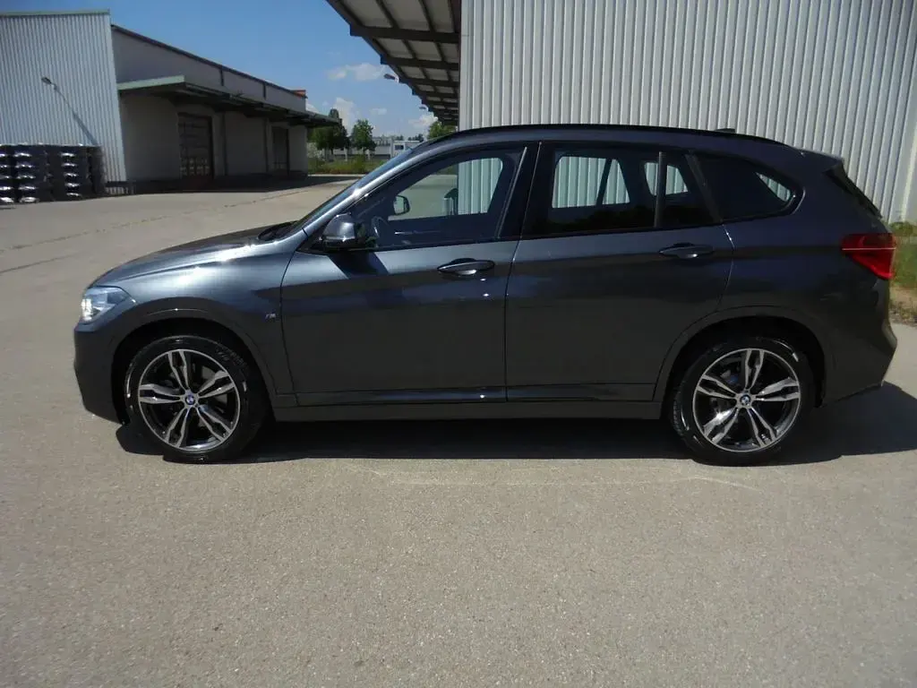Gebraucht BMW X1 M Sport 192 PS (141 kW) 2017 Grau SUV