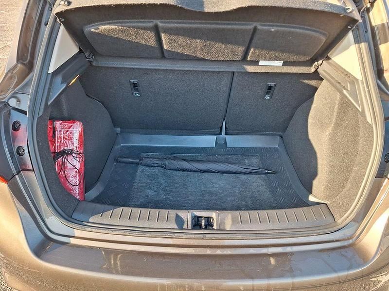 Gebraucht Nissan Pulsar 360º 110 PS (80 kW) 2016 Braun Kleinwagen