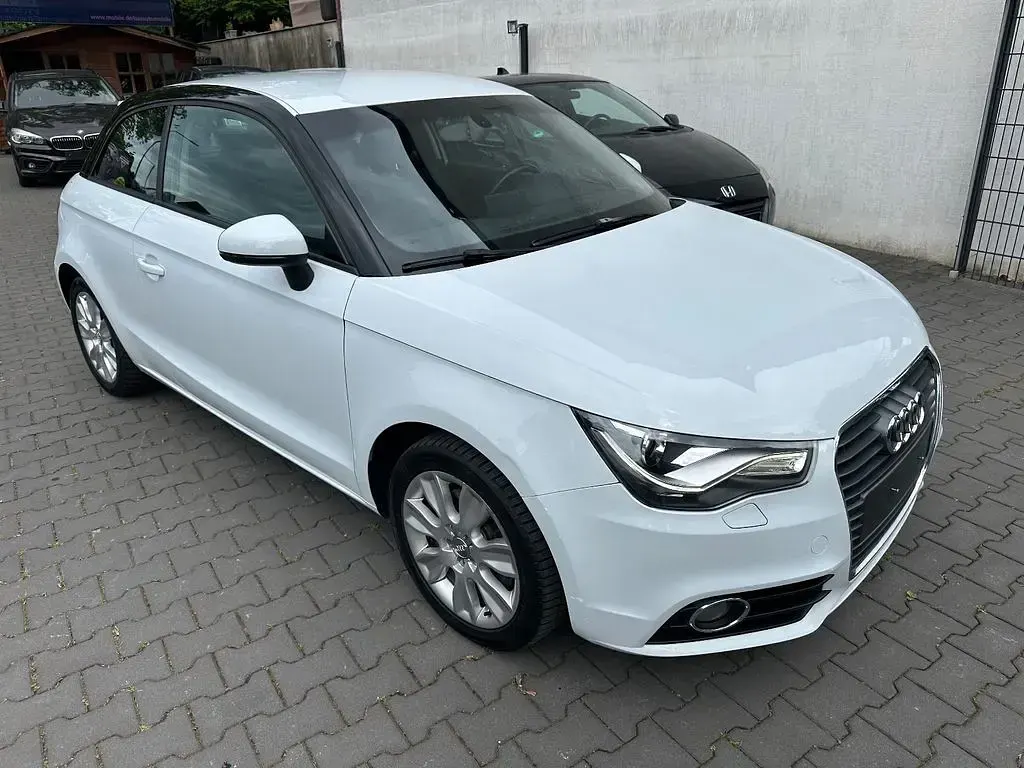 Gebraucht Audi A1 Ambition 122 PS (89 kW) 2014 Weiß Kleinwagen