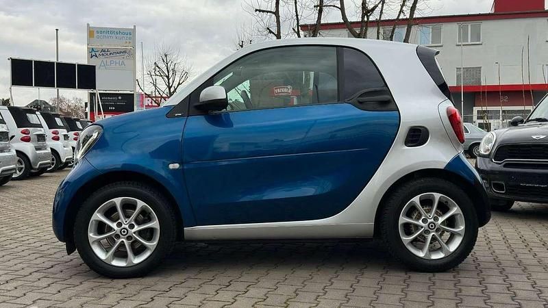 Gebraucht Smart ForTwo Coupé 90 PS (66 kW) 2019 Blau Coupé