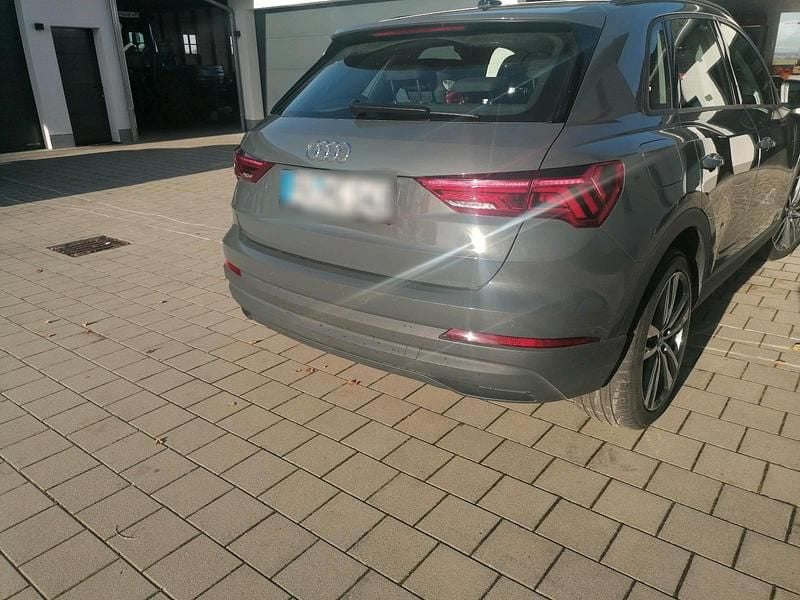 Gebraucht Audi Q3 150 PS (110 kW) 2021 Grau SUV