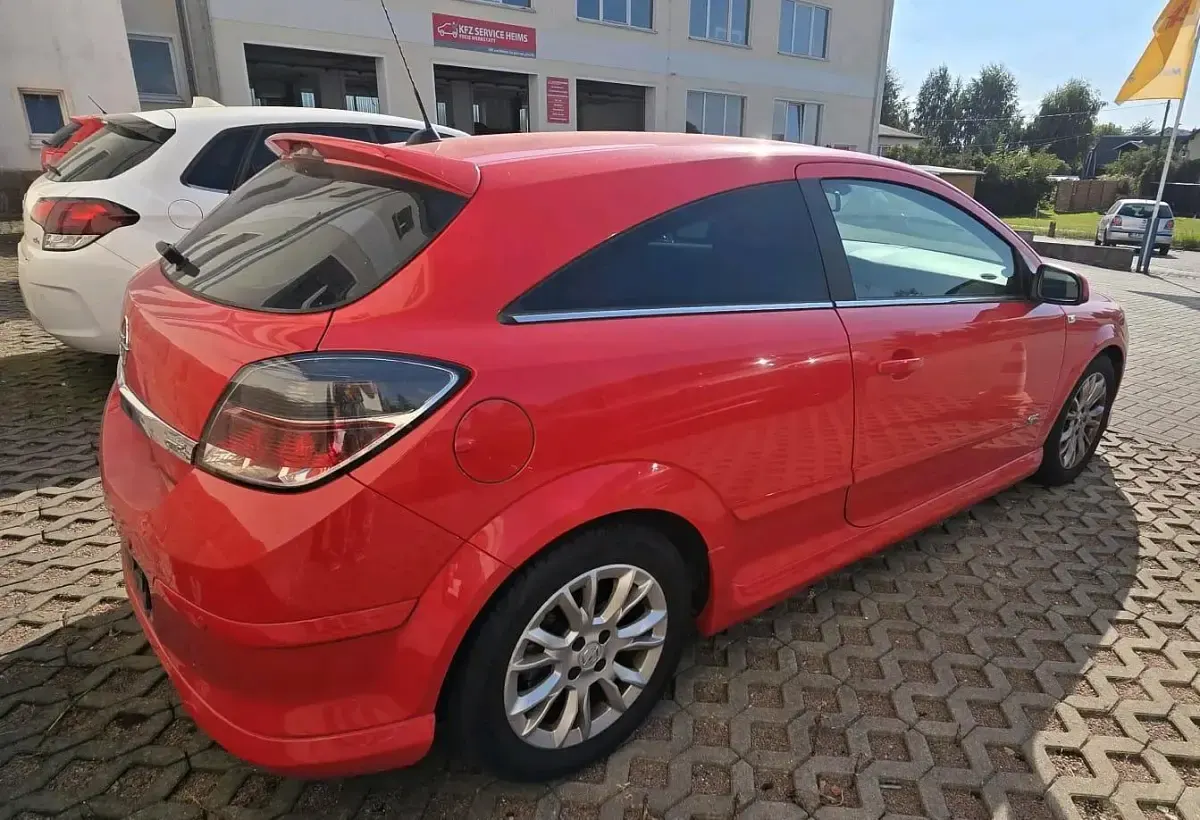 Gebraucht Opel Astra GTC OPC 90 PS (66 kW) 2009 Rot Coupé