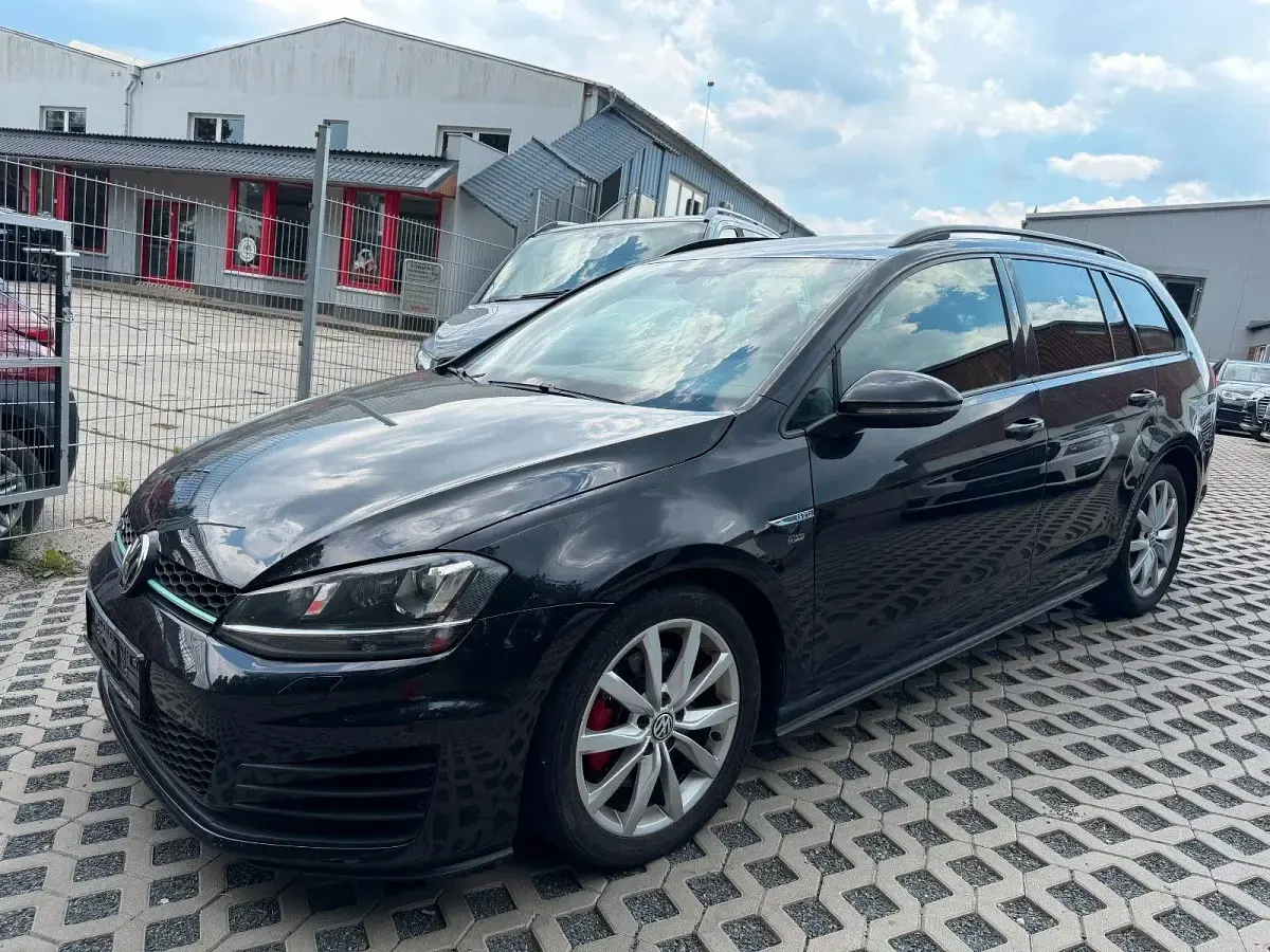 Gebraucht VW Golf VII GTD 184 PS (135 kW) 2016 Kombi