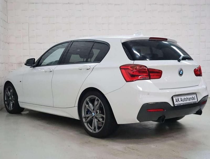 Gebraucht BMW 135 326 PS (239 kW) 2016 Alpinweiss iii uni Kleinwagen