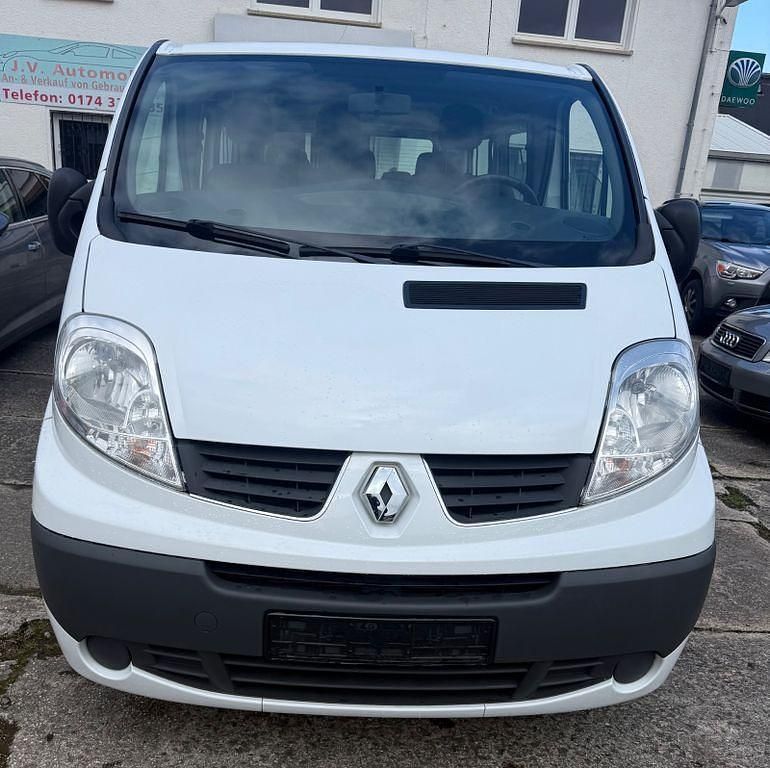 Gebraucht Renault Trafic Expression 114 PS (83 kW) 2014 Weiß Van / Kleinbus