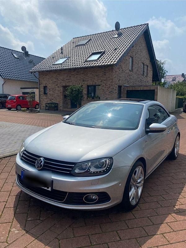 Gebraucht VW Eos Cup 150 PS (110 kW) 2014 Silber Cabrio