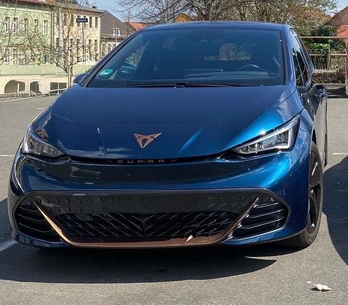 Gebraucht Cupra Born 169 kW (231 PS) 2022 Blau Kleinwagen