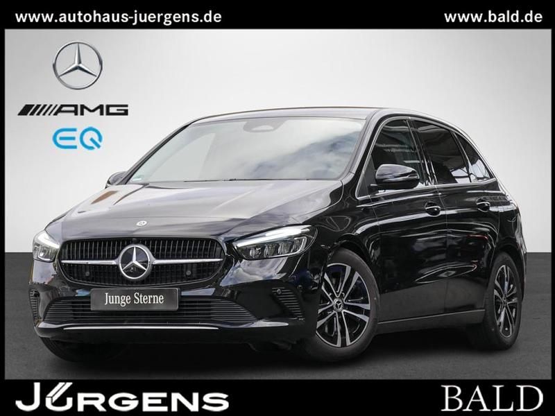 Schwarz metalliclack kosmossch Gebraucht 2024 Mercedes B220 Progressive Van / Kleinbus | 36.690 € (Fairer Preis) - Bild 1/4