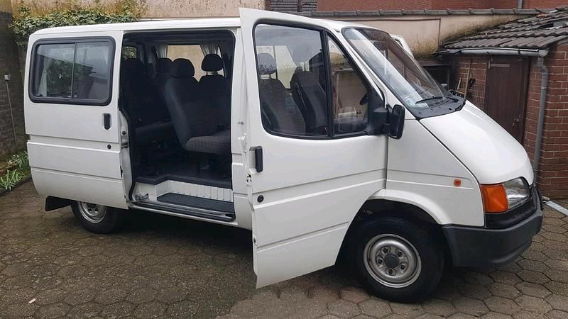 Gebraucht Ford Transit 98 PS (72 kW) 1991 Weiß Van / Kleinbus