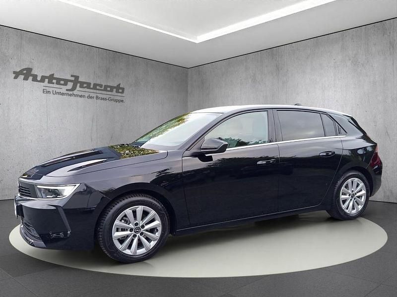 Karbon schwarz (metallic) Gebraucht 2022 Opel Astra Elegance Limousine | 21.950 € (Fairer Preis) - Bild 1/4