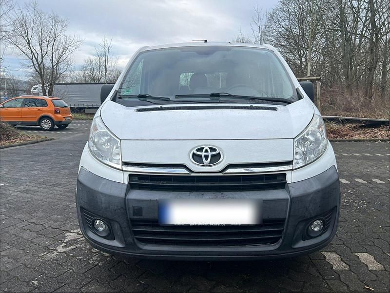 Gebraucht Toyota Proace 128 PS (94 kW) 2014 Weiß Van / Kleinbus