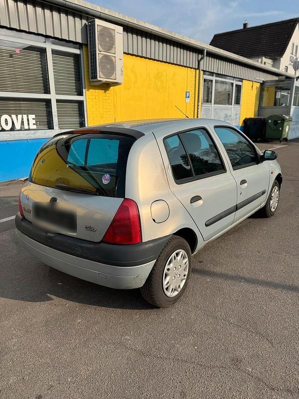 Gebraucht Renault Clio II 58 PS (42 kW) 1999 Kleinwagen