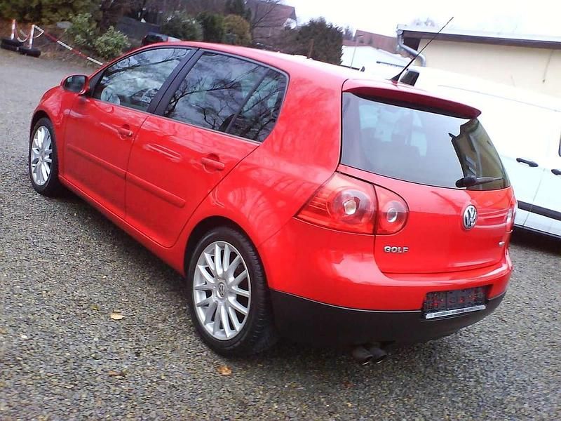 Gebraucht VW Golf V GT 170 PS (125 kW) 2007 Tornadorot Kleinwagen