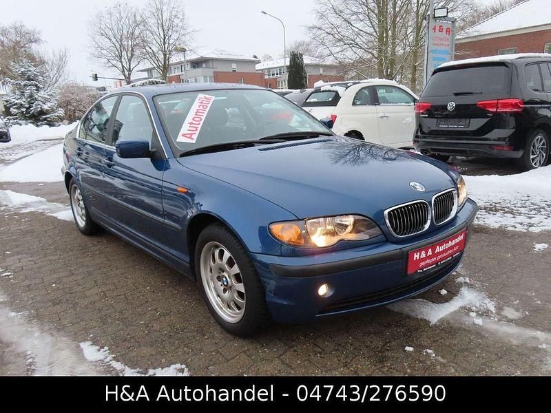 Gebraucht BMW 320 170 PS (125 kW) 2002 Blau Limousine