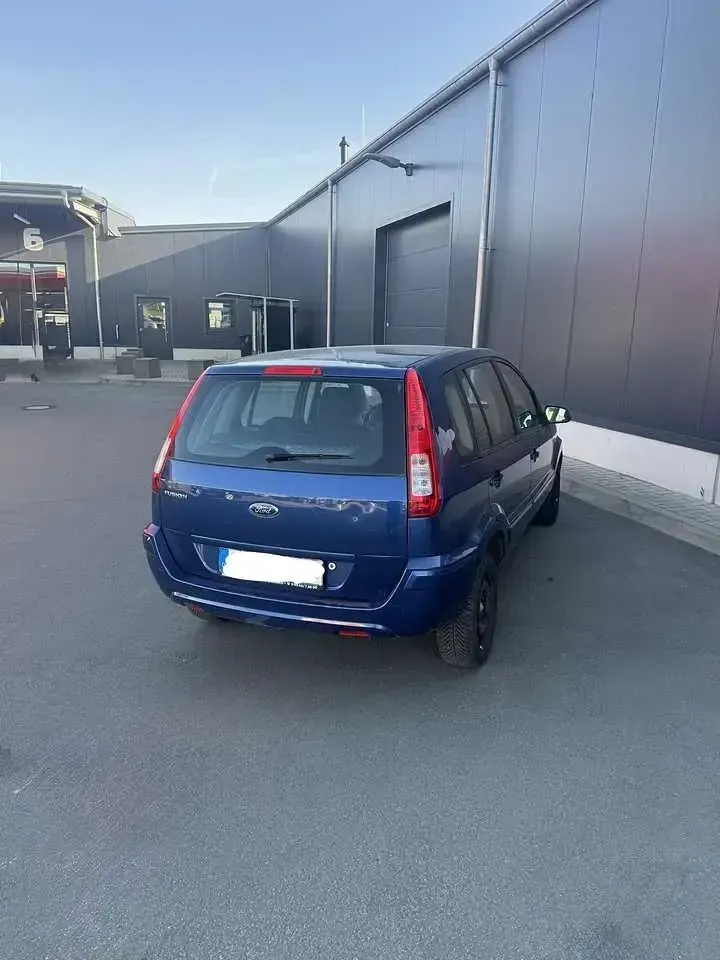Gebraucht Ford Fusion 80 PS (58 kW) 2009 Blau Kleinwagen