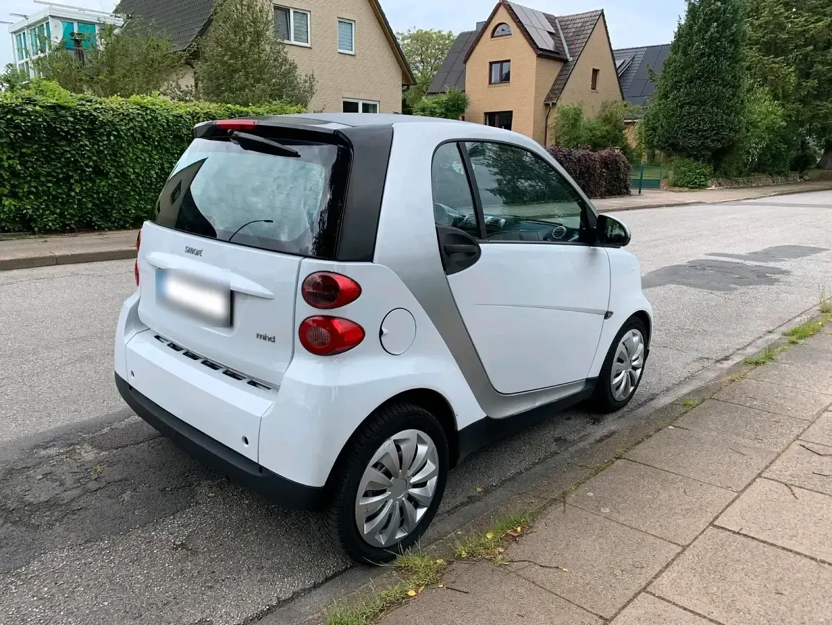 Używany Smart ForTwo Coupé 61 KM (44 kW) 2012 Biały Coupe