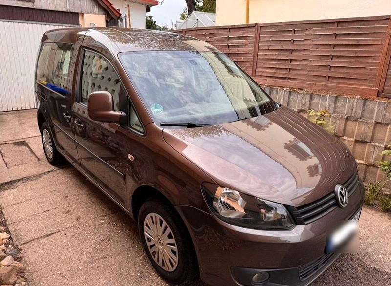 Second-hand VW Caddy 102 CP (75 kW) 2014 Maro Monovolum