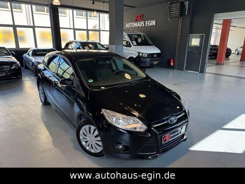 Gebraucht Ford Focus Trend 150 PS (110 kW) 2011 Schwarz Limousine