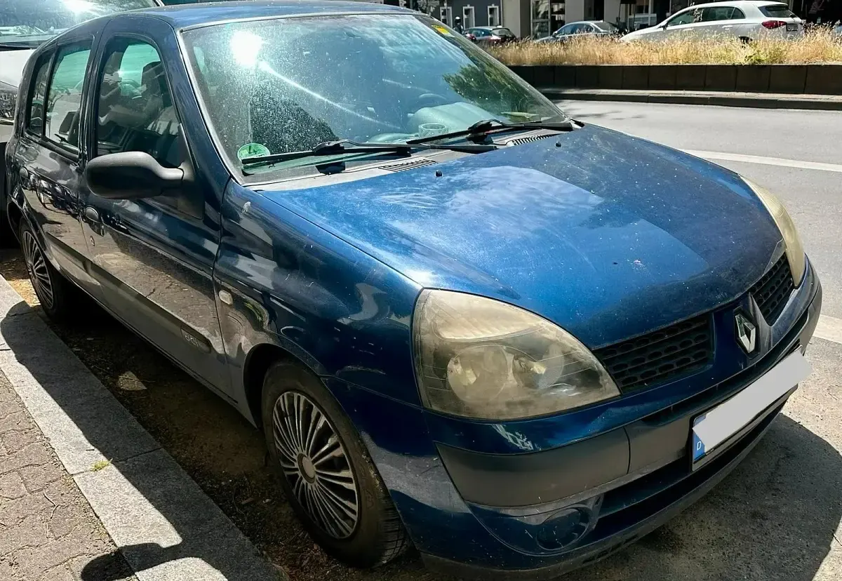 Gebraucht Renault Clio II 65 PS (47 kW) 2003 Limousine