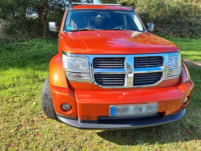 Orange Gebraucht 2007 Dodge Nitro SUV | 6.500 € (Guter Preis) - Bild 1/4