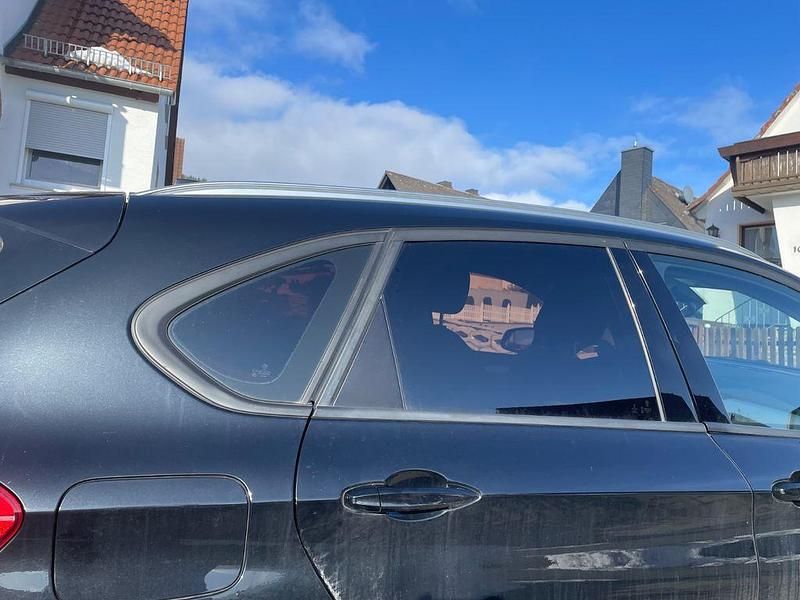 Gebraucht BMW 218 Advantage 140 PS (102 kW) 2019 Schwarz Kombi