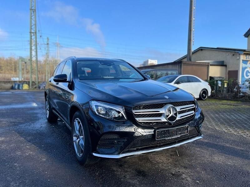 Gebraucht Mercedes GLC250 211 PS (155 kW) 2016 Schwarz SUV