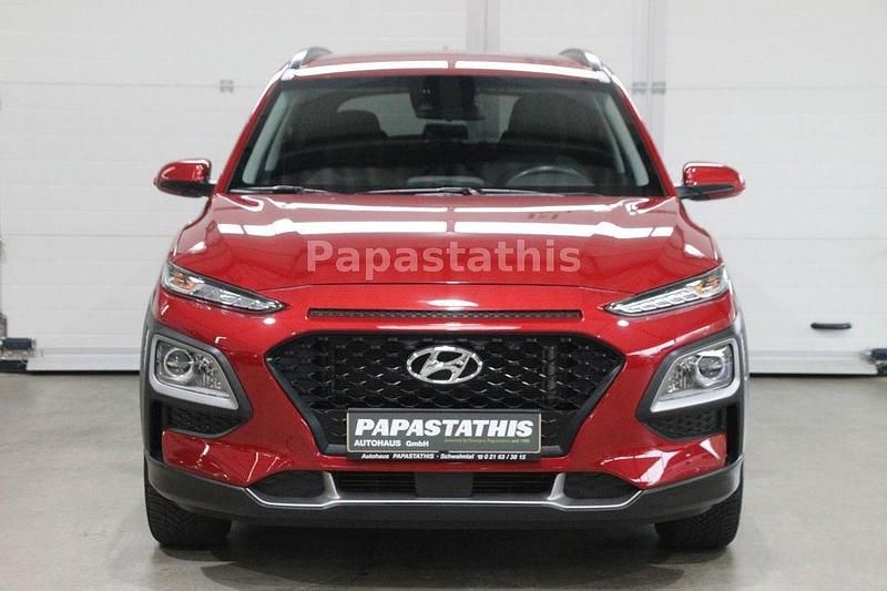 Gebraucht Hyundai Kona Advantage 120 PS (88 kW) 2020 Rot SUV