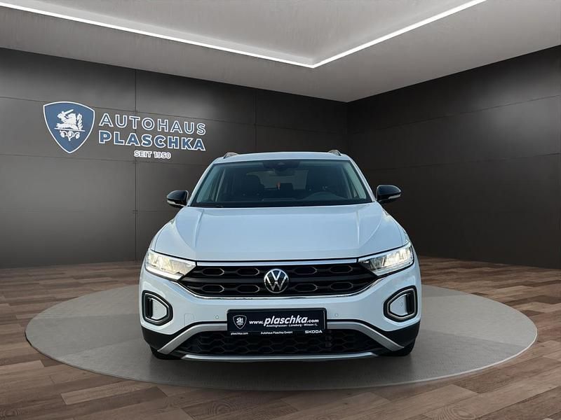 Second-hand VW T-Roc Goal 150 CP (110 kW) 2025 Alb SUV