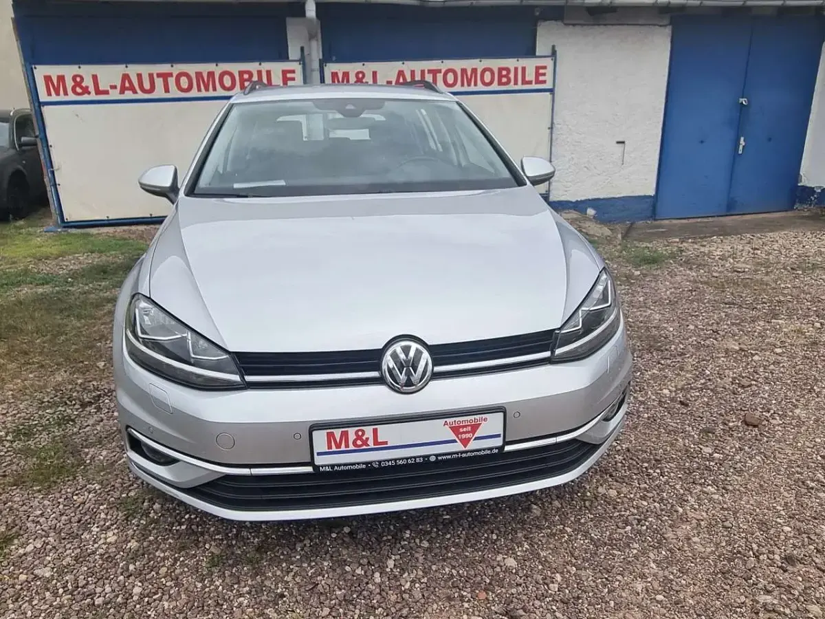 Gebraucht VW Golf VII 116 PS (85 kW) 2019 Grau Kombi
