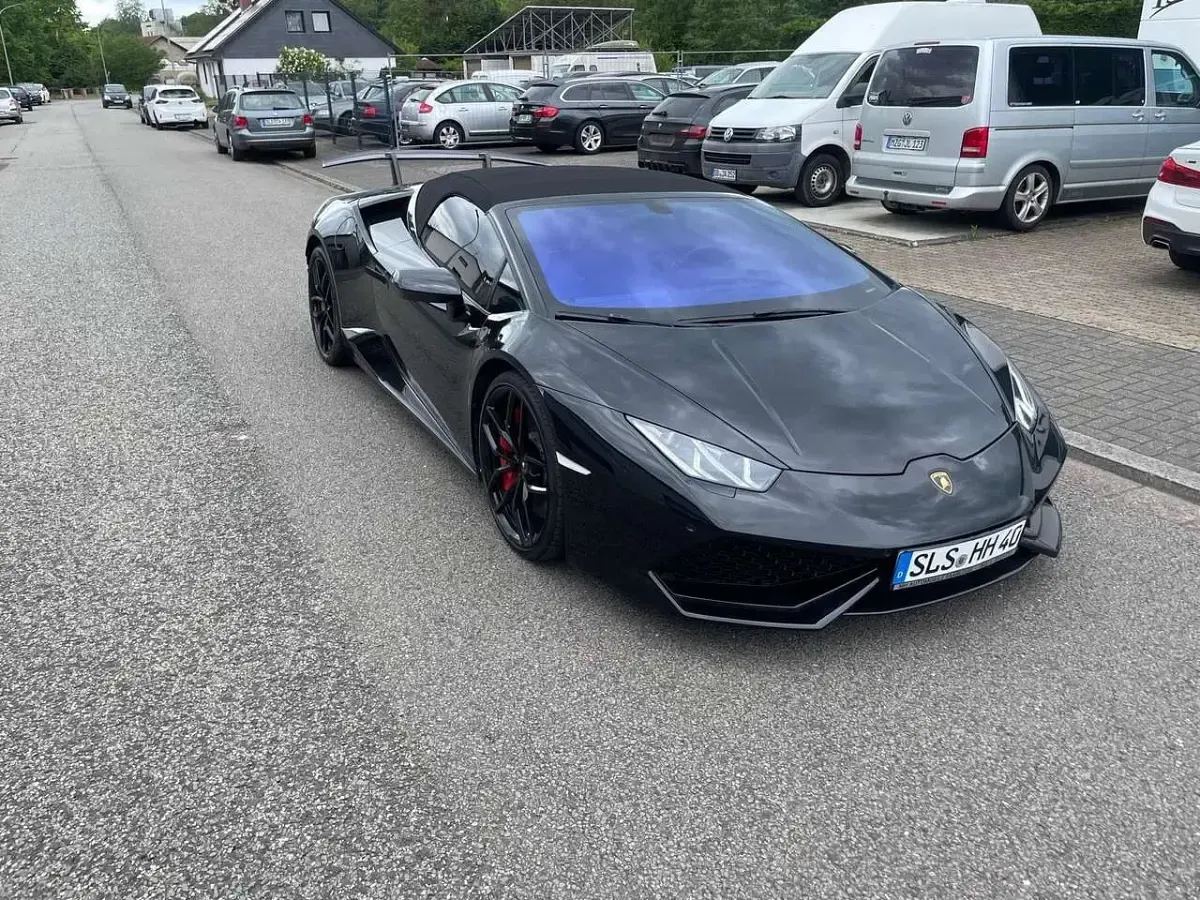 Second-hand Lamborghini Huracán 610 CP (448 kW) 2017 Negru Cabrio