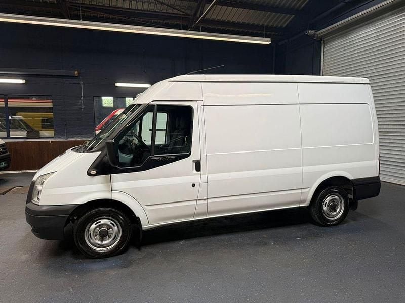Gebraucht Ford Transit 101 PS (74 kW) 2014 Weiß Van / Kleinbus