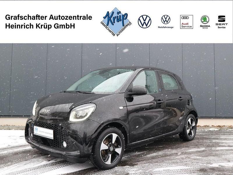 Schwarz Gebraucht 2020 Smart ForFour Electric Drive Limousine | 9.850 € (Guter Preis) - Bild 1/3