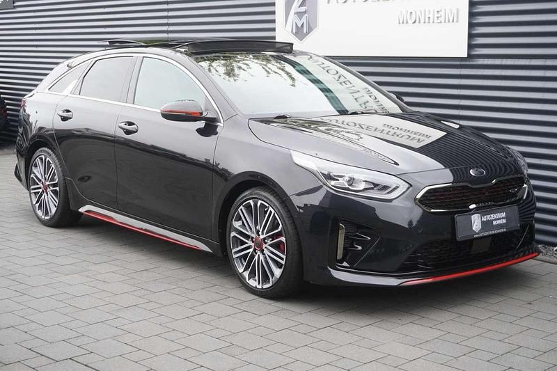 Gebraucht Kia ProCeed GT 204 PS (150 kW) 2021 Zilinaschwarz metallic Kombi