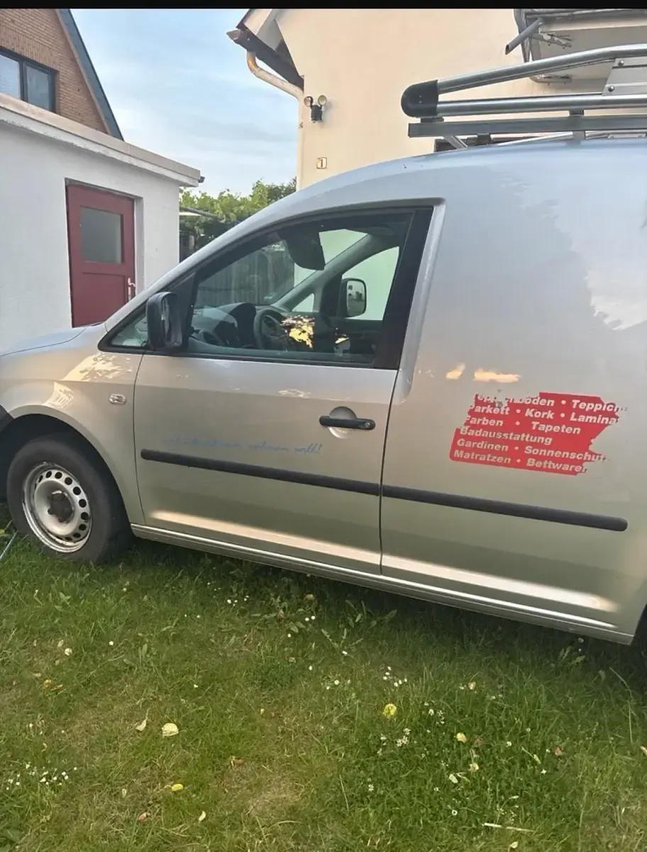 Gebraucht VW Caddy 75 PS (55 kW) 2011 Silber Van / Kleinbus