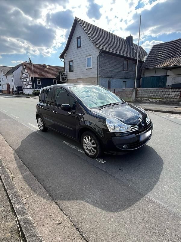 Usata Renault Modus 75 CV (55 kW) 2010 Nero Monovolume